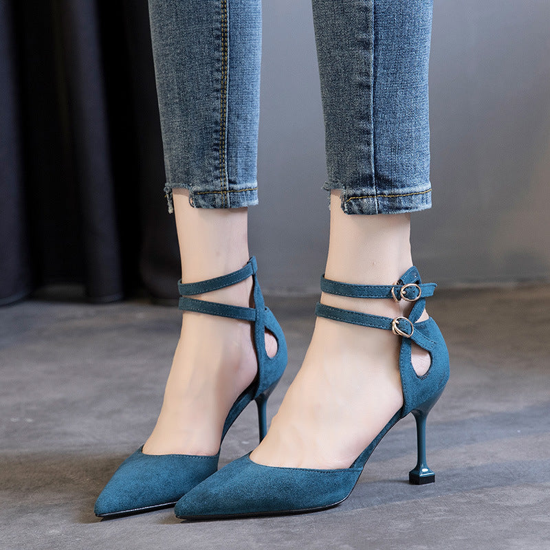 Pointed buckle single shoes