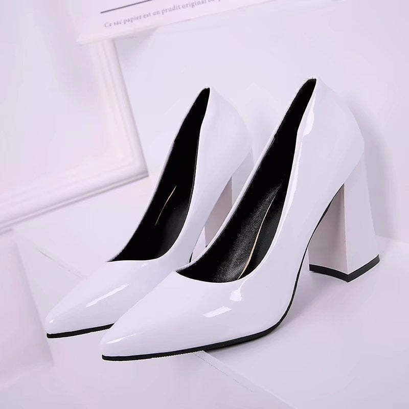 Women's Thick Heel Pointed OL Patent Leather Shoes